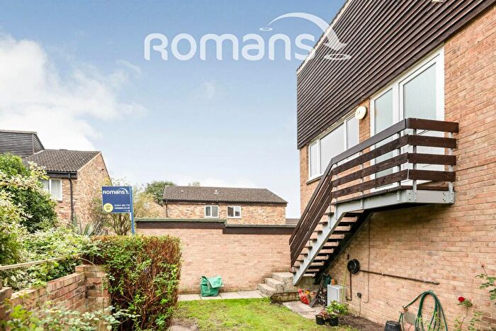 1 Bedroom Maisonette To Rent In Juniper, RG12