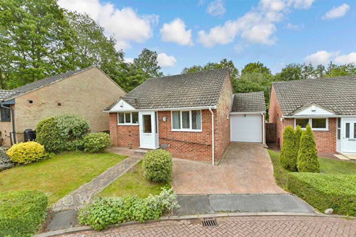 2 Bedroom Detached Bungalow For Sale In Papion Grove, Walderslade Woods, Chatham, Kent, ME5