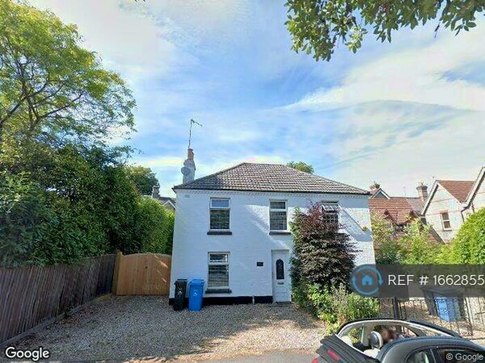 3 Bedroom Semi-Detached House To Rent In Church Road, Poole, BH14