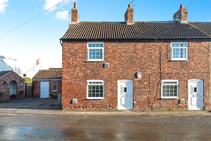1 Bedroom Terraced House For Sale In Church Street, Church Fenton, Tadcaster, LS24