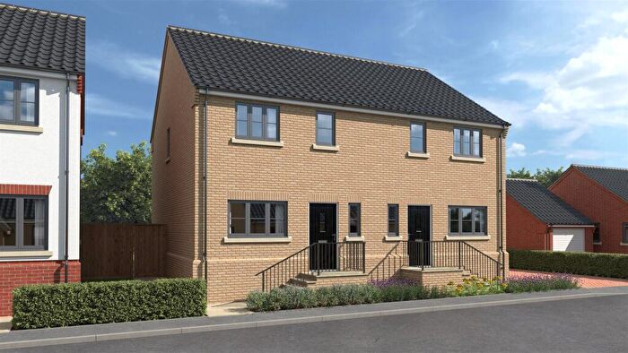 3 Bedroom Terraced House For Sale In Jubilee Way, Halesworth, Holton, IP19