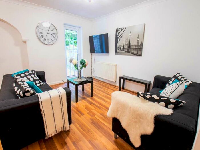 5 Bedroom House To Rent In St Michael's Road, Canterbury, Kent, CT2