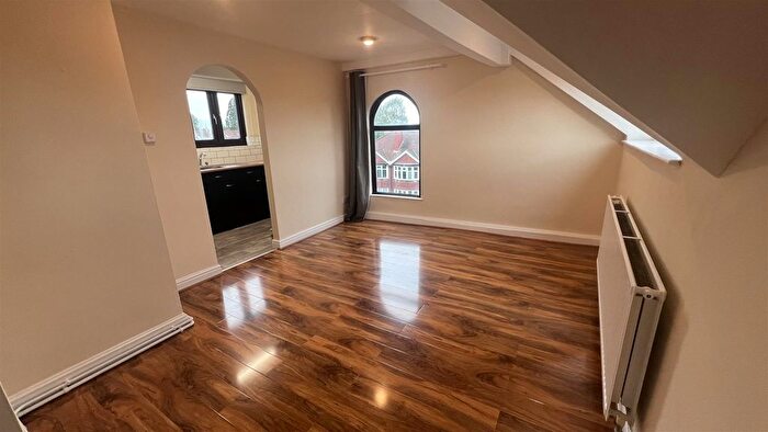 1 Bedroom Flat To Rent In Egerton Road, Fallowfield, M14