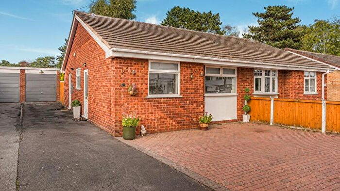 2 Bedroom Property For Sale In Lowlands Avenue, Streetly, B74