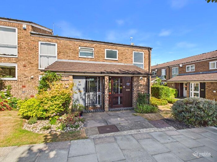3 Bedroom End Of Terrace House To Rent In Charlwood, The Green, Croydon, CR0