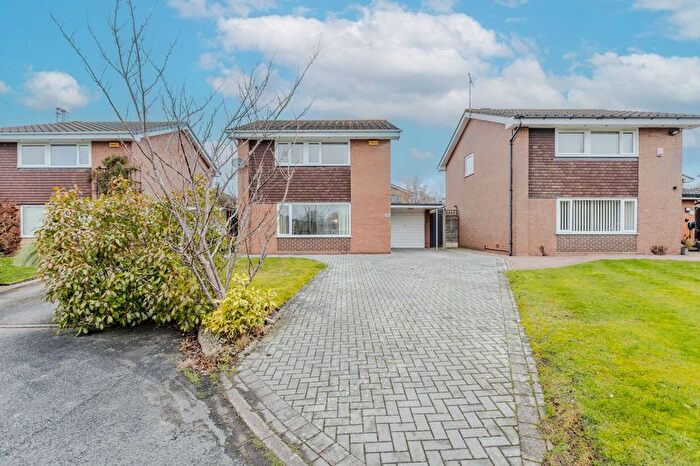 3 Bedroom Detached House For Sale In Bowness Close, Holmes Chapel, CW4