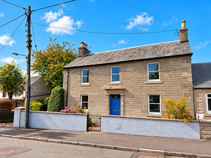 3 Bedroom Semi-Detached House For Sale In Lynedoch Road, Scone, Perth, PH2