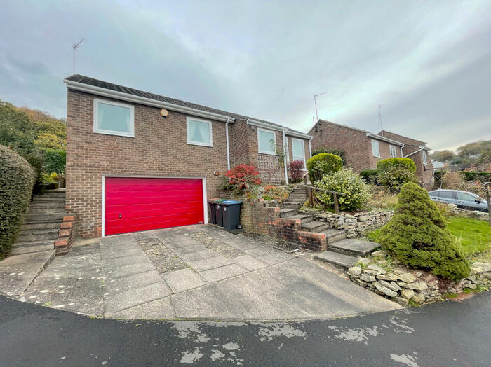 3 Bedroom Bungalow For Sale In Oakfields, Burnopfield, NE16