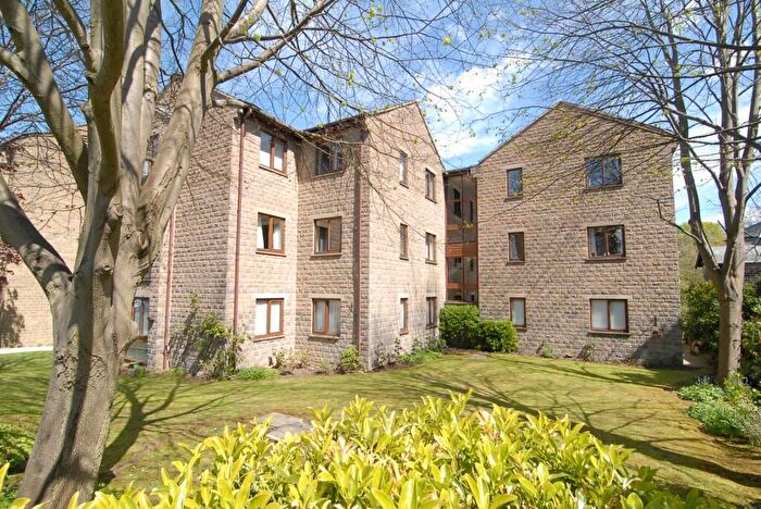 2 Bedroom Apartment To Rent In Radlyn Park, West End Avenue, Harrogate, HG2