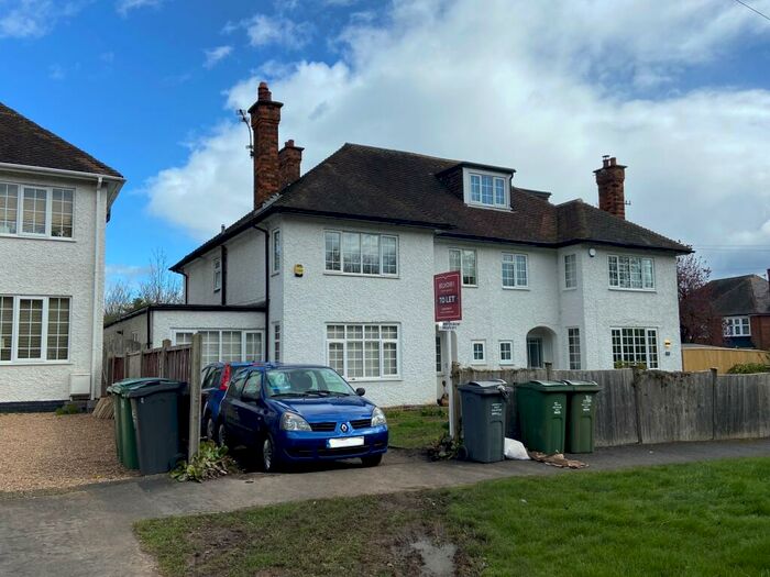 5 Bedroom Semi-Detached House To Rent In Grove Road, Loughborough, LE11