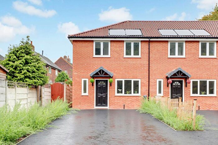 3 Bedroom End Of Terrace House For Sale In Woodfield Road, Pinxton, NG16
