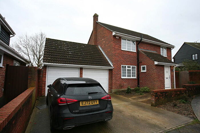 4 Bedroom Detached House To Rent In Barbel Road, Colchester, CO4