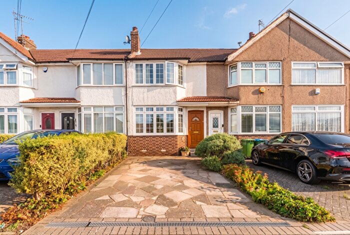 2 Bedroom Terraced House For Sale In Lavernock Road, Bexleyheath, Kent, DA7