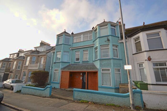 1 Bedroom Flat To Rent In Edgcumbe Avenue, Newquay, TR7