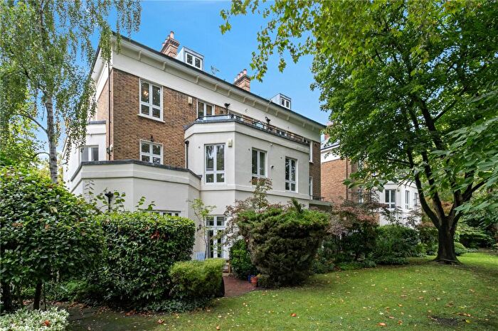 2 Bedroom Apartment To Rent In Irving Mews, Islington, London, N1