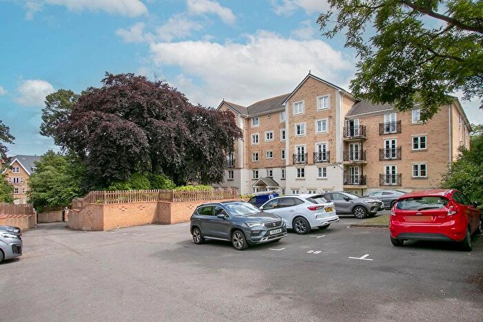 2 Bedroom Penthouse To Rent In Knyveton Road, Bournemouth, Dorset, BH1