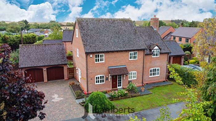5 Bedroom Detached House For Sale In Hanbury Chase, Hanbury Road, Hanbury, Bromsgrove, B60