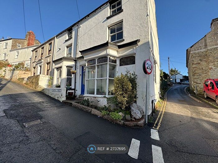 3 Bedroom End Of Terrace House To Rent In Church Street, Calstock, PL18