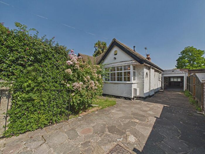 3 Bedroom Detached Bungalow For Sale In East Mead, Ruislip, HA4