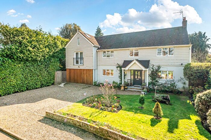 5 Bedroom Detached House For Sale In Grange Drive, Horsell, Woking, GU21
