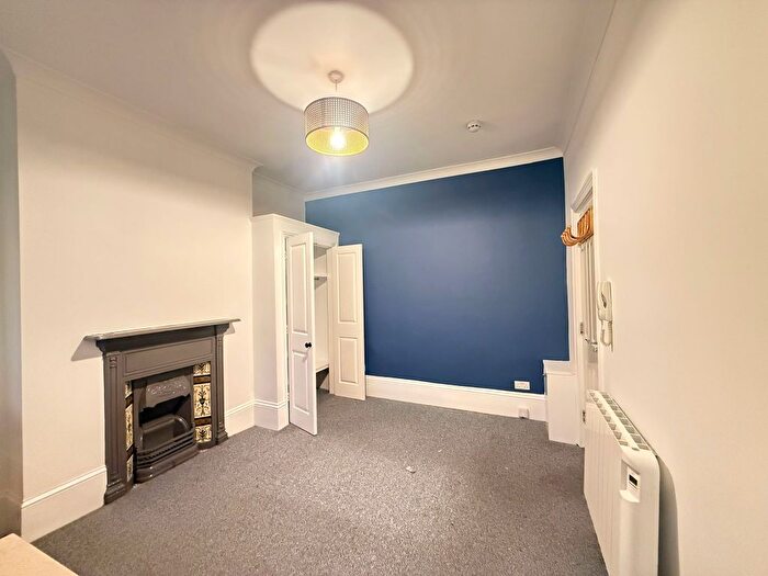 1 Bedroom Property To Rent In Portland Road, Hove, BN3