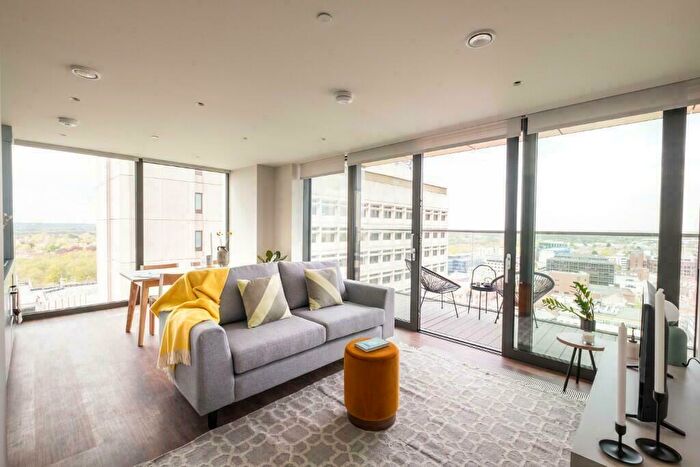 2 Bedroom Apartment To Rent In Commercial Way, Woking, Surrey, GU21