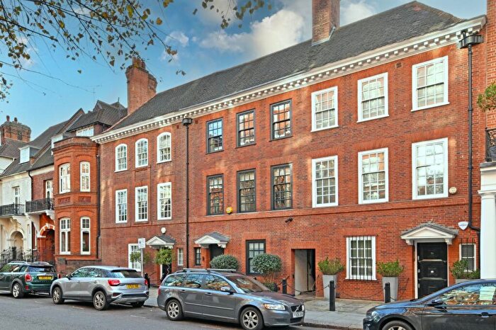 8 Bedroom Terraced House For Sale In Drayton Gardens, Chelsea, London, SW10