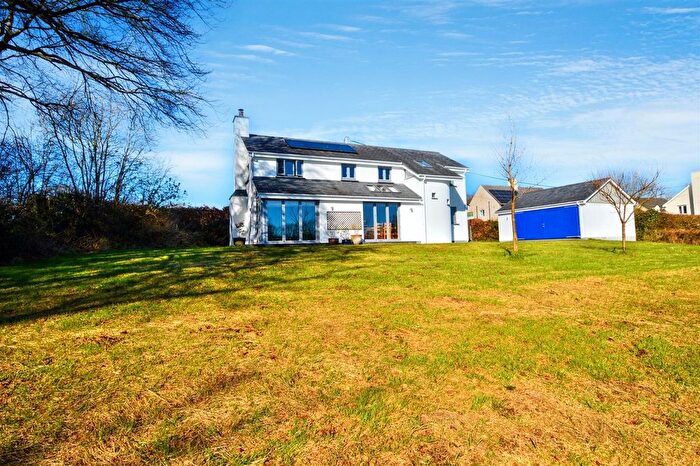 4 Bedroom Country House For Sale In Lewdown, Okehampton, EX20