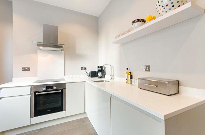 1 Bedroom Flat To Rent In Ifield Road, Chelsea, London, SW10