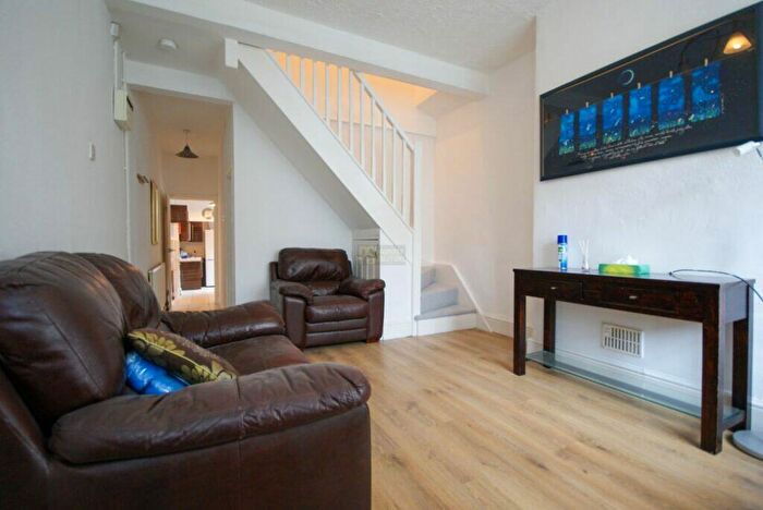 3 Bedroom Terraced House To Rent In Gleave Road, Selly Oak, Birmingham, B29