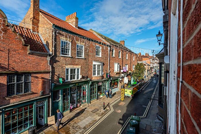 1 Bedroom Flat To Rent In A Fossgate, York City Centre, YO1