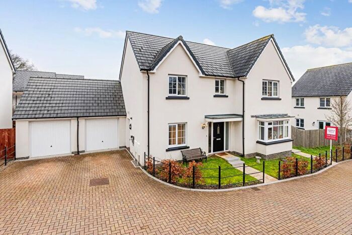 4 Bedroom Detached House For Sale In Horseshoe Drive, Highweek, Newton Abbot, Devon., TQ12