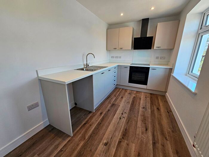 1 Bedroom Flat To Rent In Flat, The Former Club, EX36