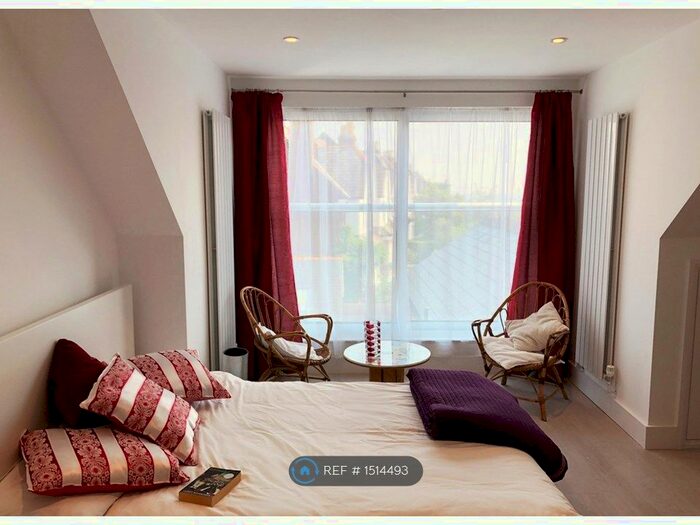 1 Bedroom Flat To Rent In Muswell Hill, London, N10