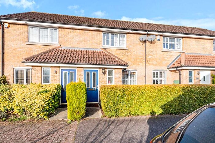 2 Bedroom House To Rent In Cleveland Way, Stevenage, Hertfordshire, SG1