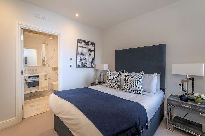 3 Bedroom Flat To Rent In King Street, London, W6