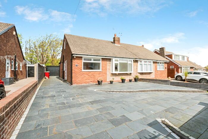 2 Bedroom Bungalow For Sale In Warley Road, Blackpool, Lancashire, FY2