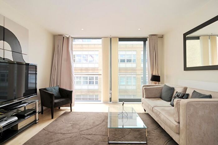 2 Bedroom Flat To Rent In Fulham Road, SW10
