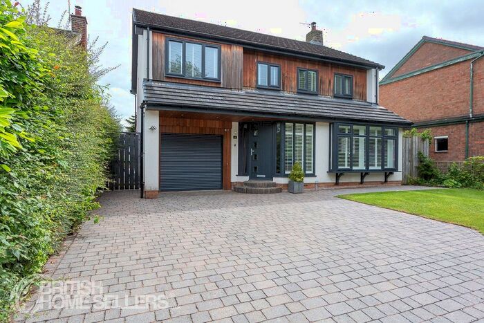 4 Bedroom Detached House For Sale In The Grove, Guisborough, North Yorkshire, TS14