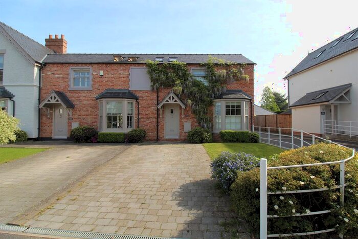 3 Bedroom End Of Terrace House For Sale In Malpas Road, Tilston, Malpas, SY14