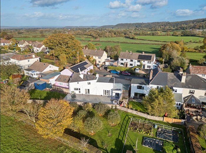 3 Bedroom Detached House For Sale In Blagdon Hill, Taunton, Somerset, TA3