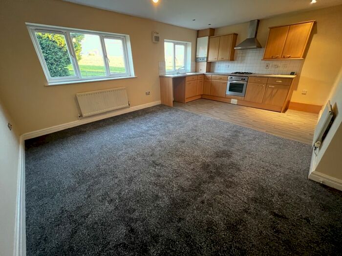2 Bedroom Flat To Rent In Linsford Court, Back St Helens Road, Middle Hulton, Bolton., BL3