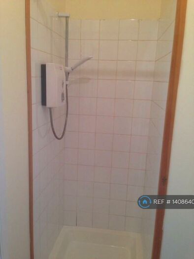 2 Bedroom Bungalow To Rent In Perth Street, Blairgowrie, PH10