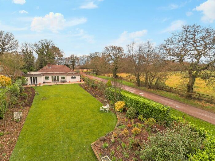 4 Bedroom Detached Bungalow For Sale In Abbey Road, Medstead, Hampshire GU34