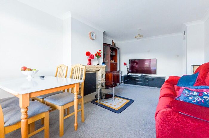 2 Bedroom Semi-Detached Bungalow For Sale In Old Orchard Place, Hailsham, East Sussex, BN27