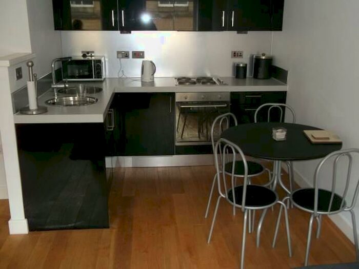 1 Bedroom Flat To Rent In Gallon House, Burnett Street, Little Germany, BD1