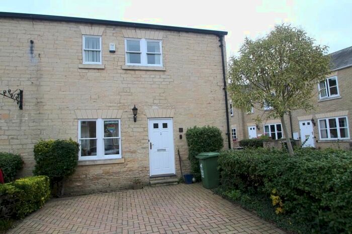 2 Bedroom Property To Rent In Spa Mews, Boston Spa LS23