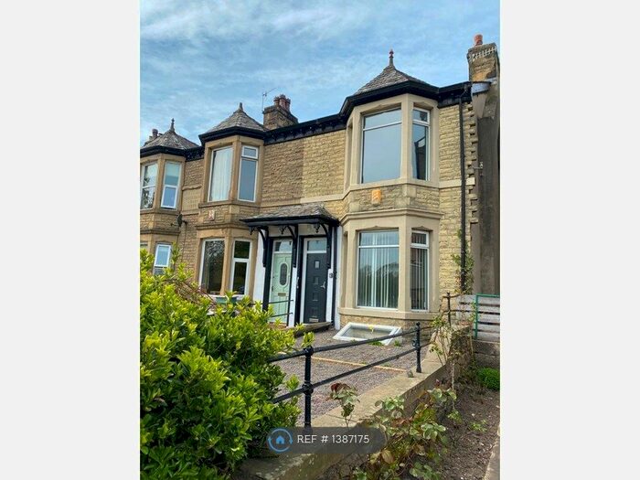 3 Bedroom Semi-Detached House To Rent In Halton Road, Lancaster, LA1