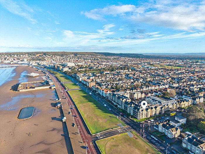 2 Bedroom Retirement Property For Sale In Beach Road, Weston Super Mare - Luxurious Retirement Flat, BS23