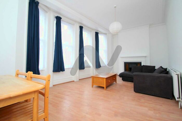 2 Bedroom Flat To Rent In Muswell Hill Broadway, London, N10